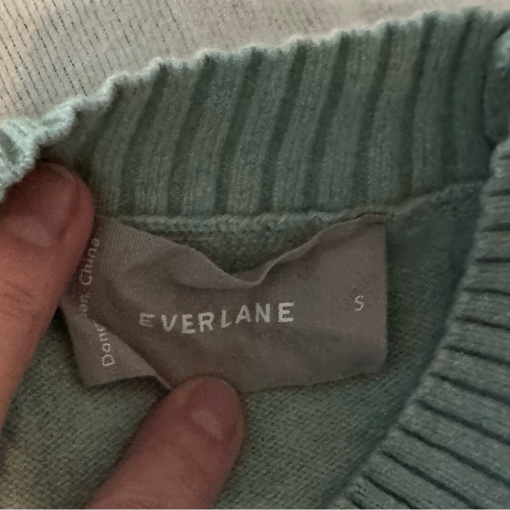 Cashmere sweater